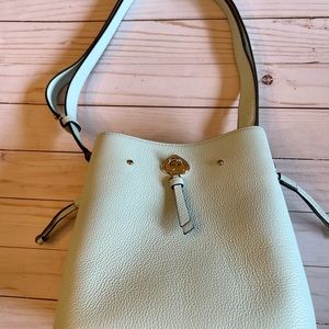 Kate Spade Marti Large Bucket Bag Blue Glow
Color: Blue Glow